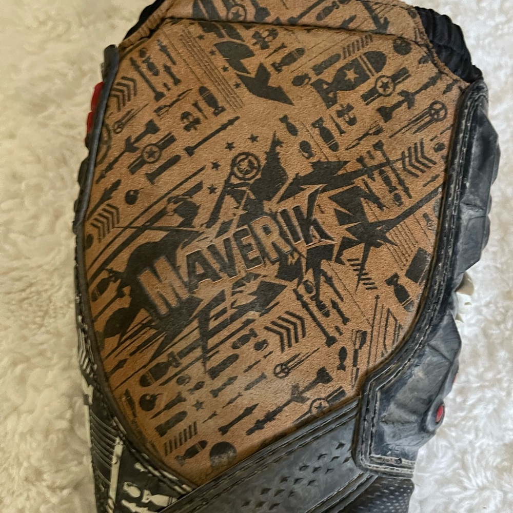 Black and White Graphic Motocross Boots, fly maverick - Picture 6 of 7